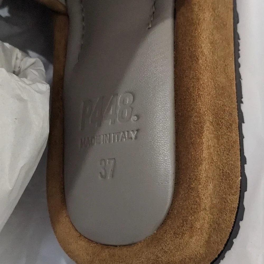NWT P448 | Women's Fergie Platform Slide Sandals in Cognac Suede